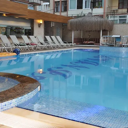 Hotel de apartamente Lavinia Apart&hotel 3*
