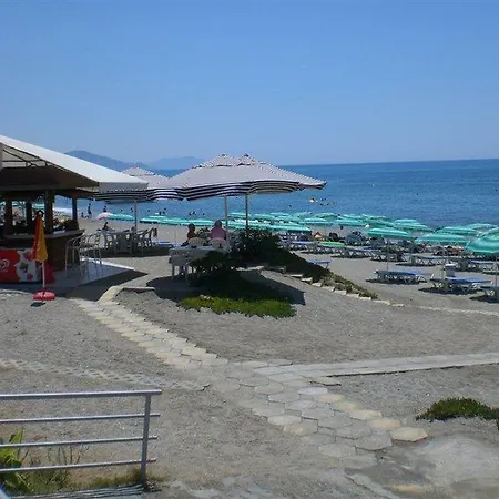Hotel de apartamente Lavinia Apart&hotel 3*