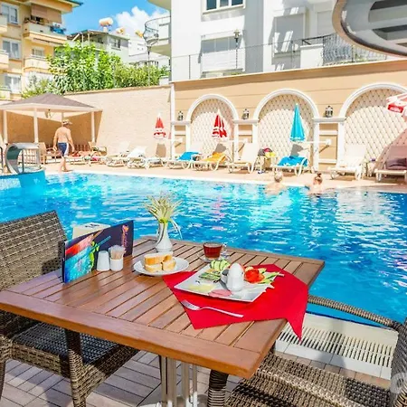 Hotel de apartamente Lavinia Apart&hotel 3*